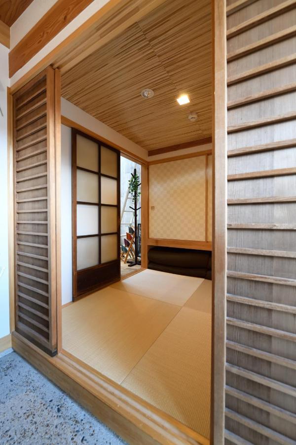 Sanzen Ya Kyoto さんぜんやきょうと- Cozy Art Space For Lover Of Travel - מראה חיצוני תמונה